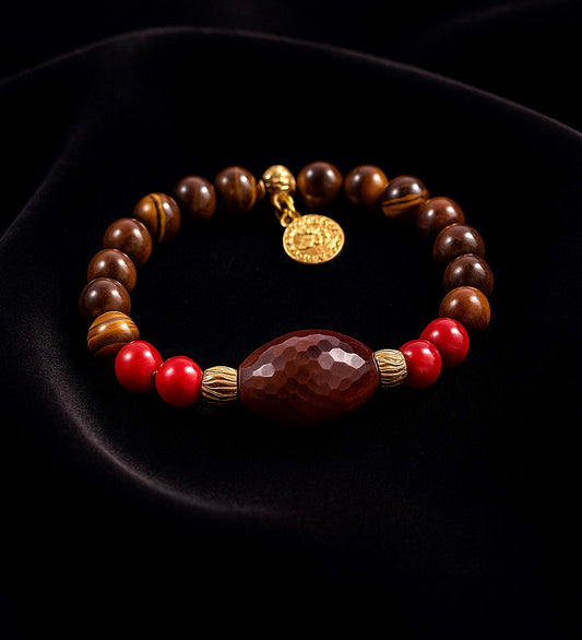 Kaplan Gözü Akik Mercan Enerji Veren Nazara Karşı Etkili Bileklik