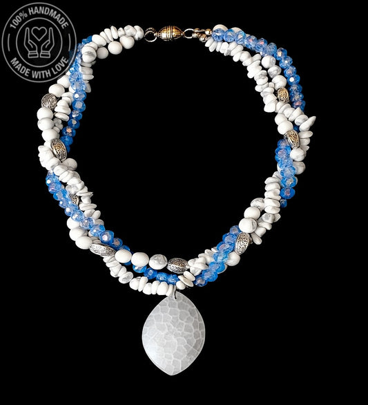 Havlit Kristal 3 Sıralı Huzur Ve Denge Kolyesi