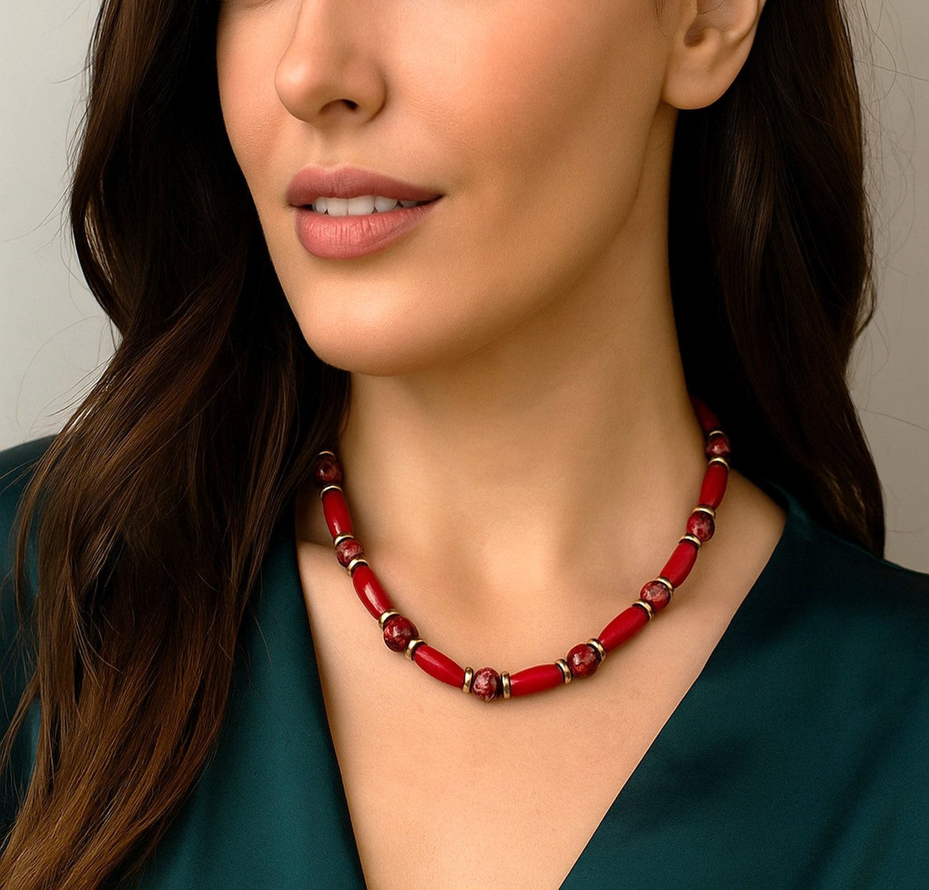 Kırmızı Jasper Ahşap Kararlılık Canlılık Ve Güç Kolyesi