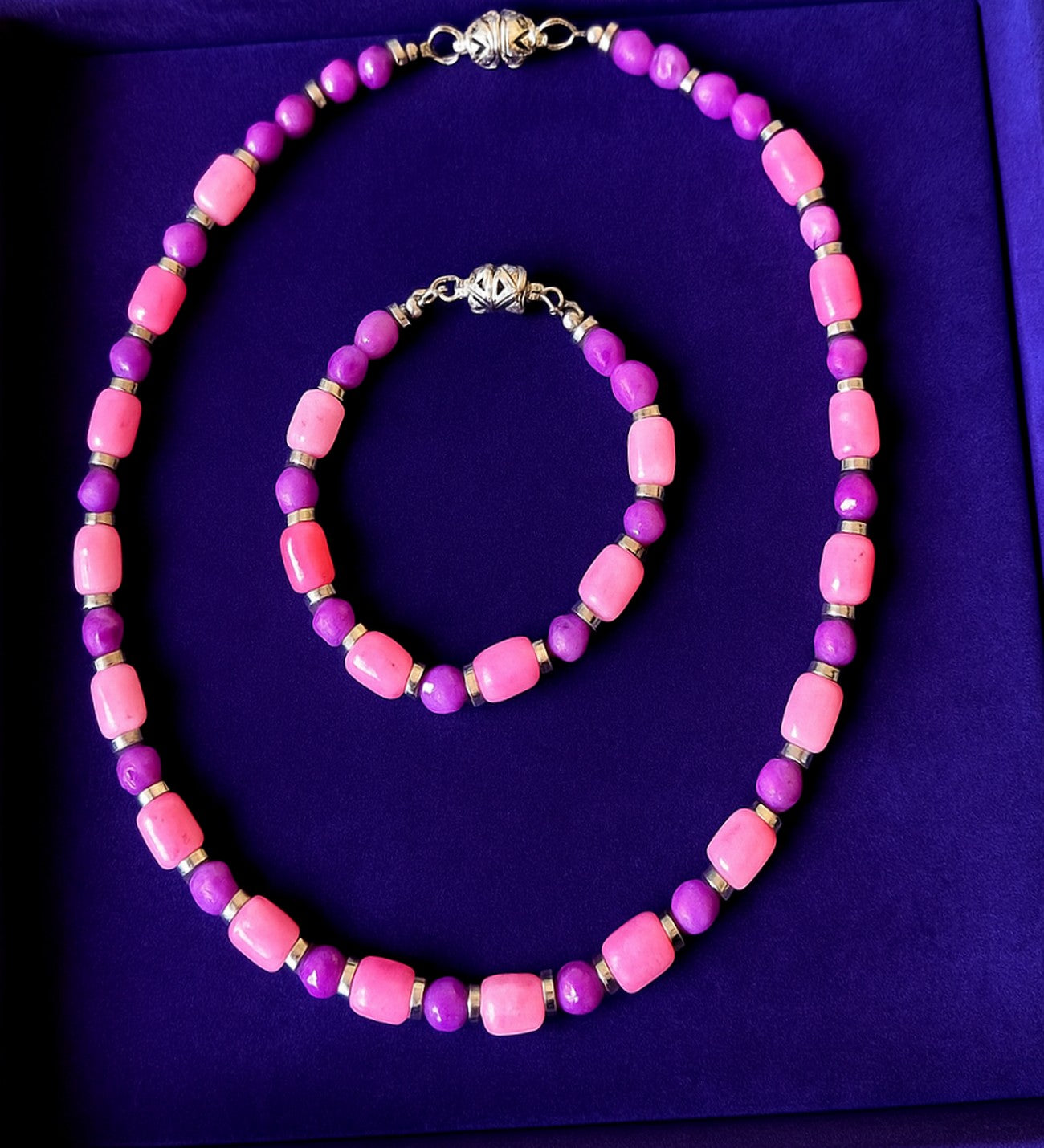 Sevgi, Huzur Ve Denge İçin Pembe Mor Ceyt Kolye Bileklik Seti