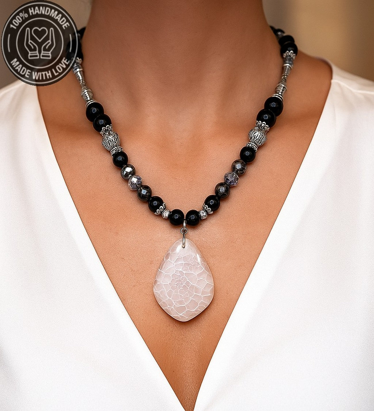 Hematit Oniks Kristal Enerji Zihin Ve Nazardan Koruma Kolyesi