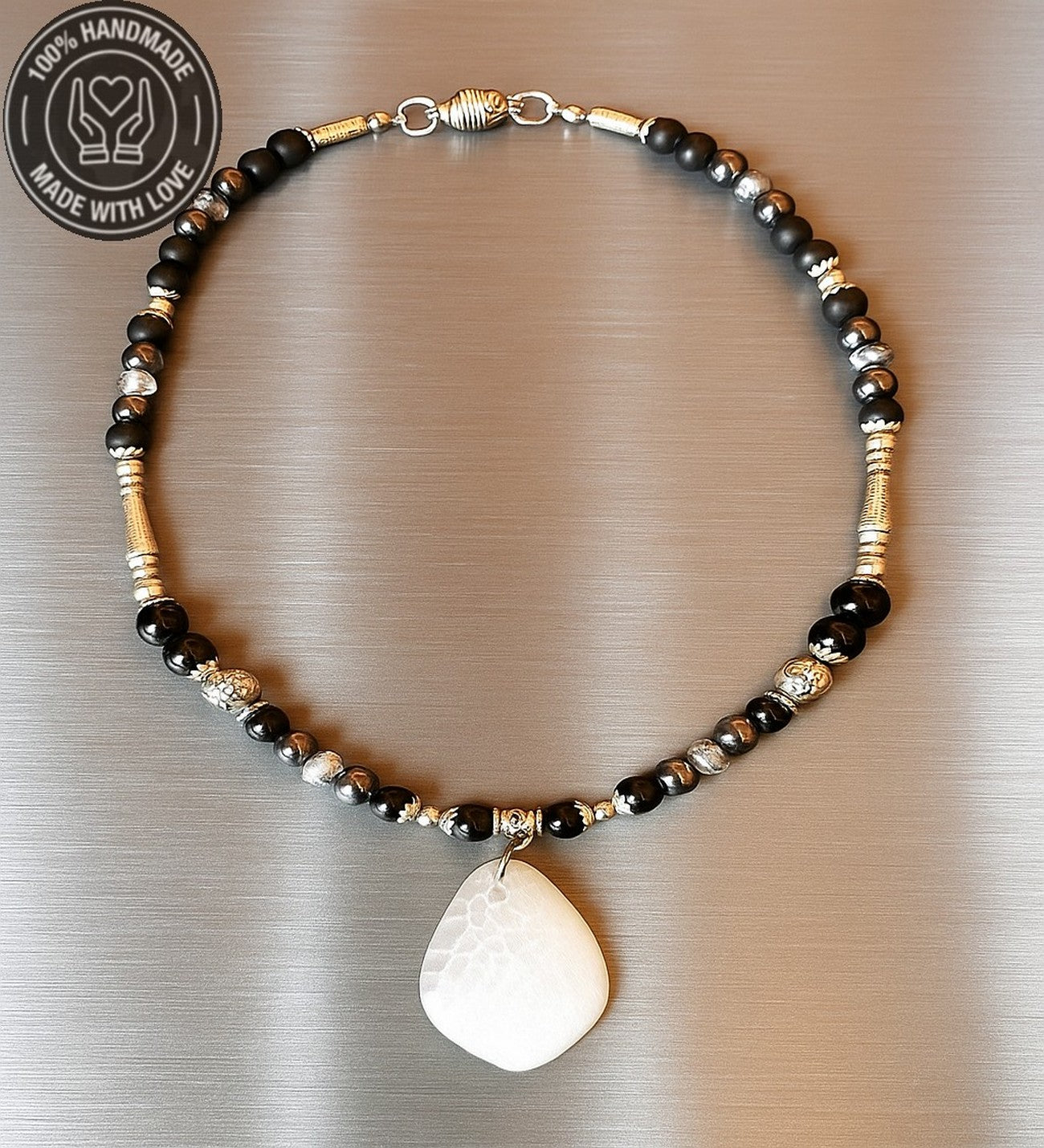 Hematit Oniks Kristal Enerji Zihin Ve Nazardan Koruma Kolyesi